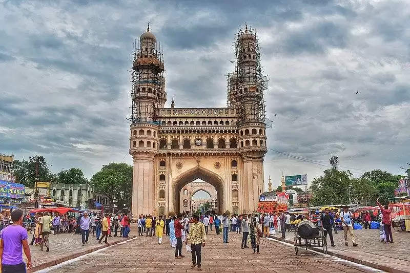 8 Best Places to Visit in Hyderabad