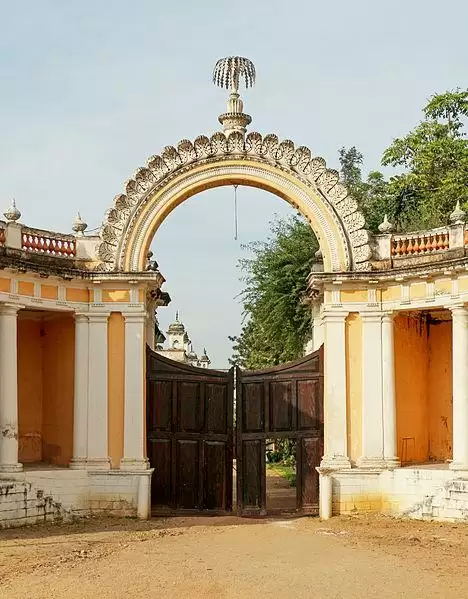 8 Best Places to Visit in Hyderabad
