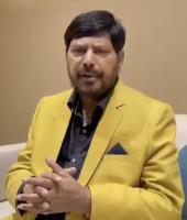 Amritsar News | Athawale Condemns Desecration of Ambedkar Statue!