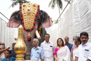 First Temple in Kochi Celebrates ‘Nadayiruthal’ With Life-Size Mechanical Elephant, Mahadevan, Gifted by Actor Priyamani and PETA India 